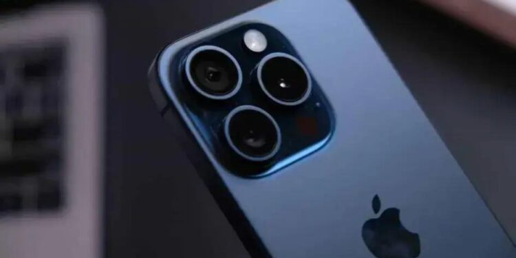 A Revolução do iPhone: O que a Apple está preparando para 2025?