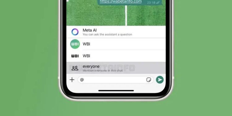 NÃO PERCA! WhatsApp agora permite mencionar todos os participantes do grupo de uma vez