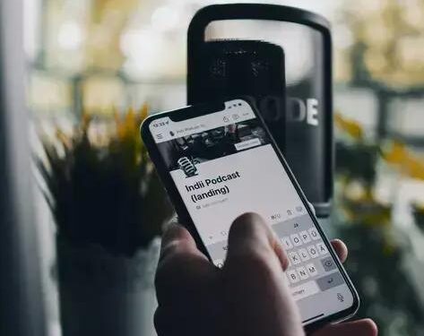 Você SABIA que pode alterar a FONTE de entrada de ÁUDIO no iPhone e iPad?