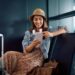 12 DICAS INCRÍVEIS para NUNCA mais sentir tédio em viagens!