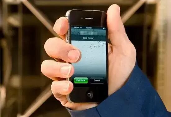 O que ninguém te conta sobre a correção do Antennagate no iPhone 4!