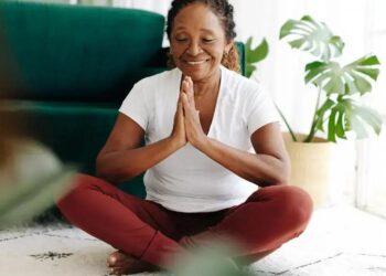 5 APLICATIVOS de Meditação e Relaxamento que TODO MUNDO deve Ter em 2025!